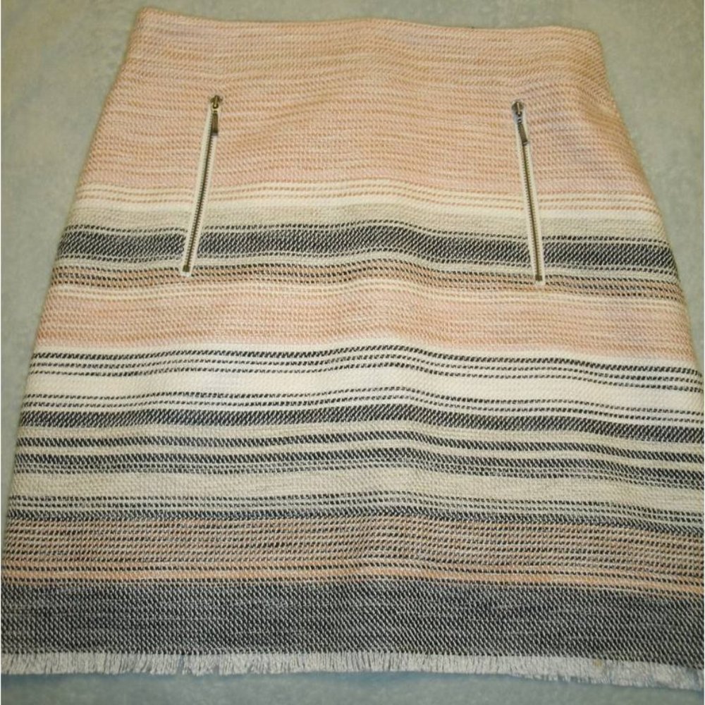 NWT LOFT Tweed Skirt Size 4